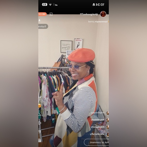 1st Class Flights ✈️ Seller’s Closets Only🛍️ - Picture 12 of 16